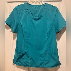 Cherokee Infinity scrub set